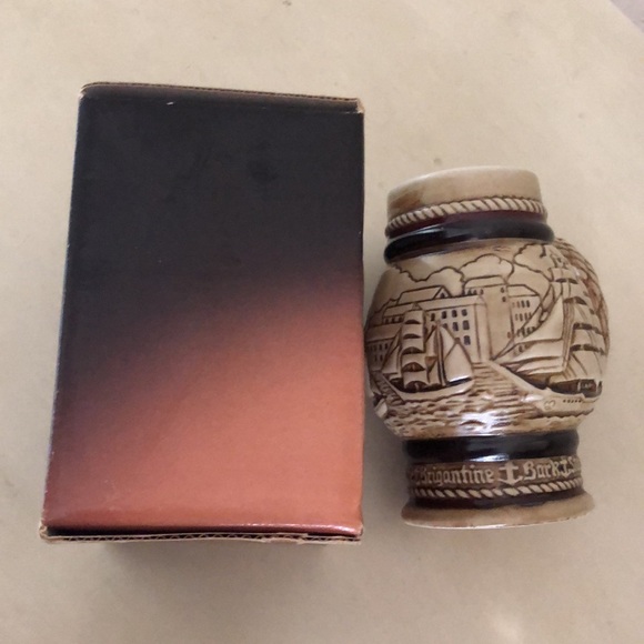 NIB 1982 Avon limited edition ship design beer stein handcrafted in Brazil. - Picture 12 of 16